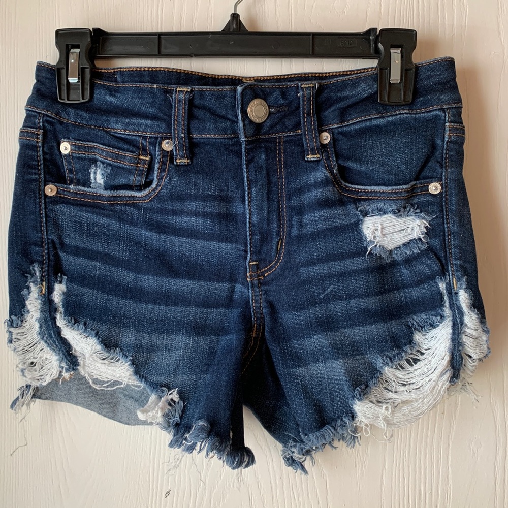 American Eagle Next Level Stretch Jean Shorts Distressed - Size 4